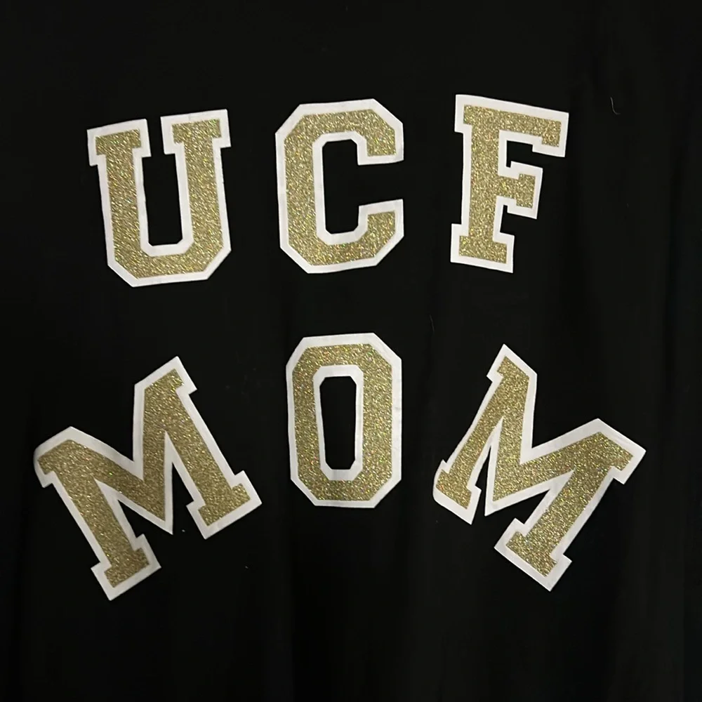 UCF Mom t-shirt - Picture 2 of 5